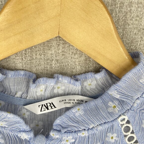 Zara Top Womens Small Blue Floral Blouse Ruffle Cuff Neck Blouse Cut‎ Out - Picture 4 of 11
